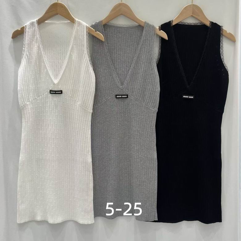 MiuMiu S-XL 30